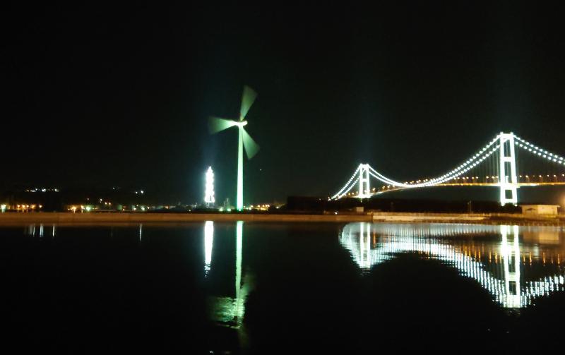 祝津風力発電所グリーンライトアップ