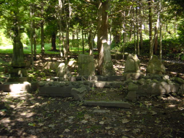 南部藩士のお墓